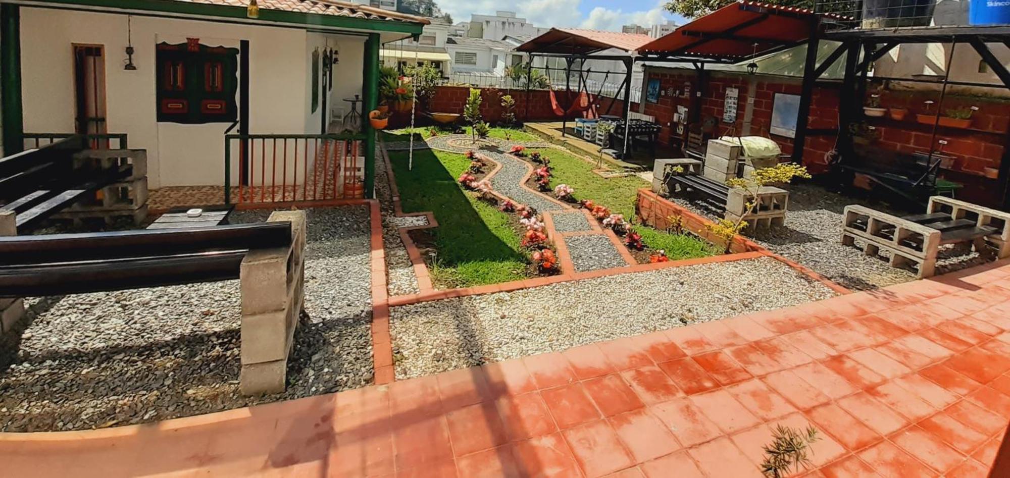 Ayenda Mountain Hostels Manizales Exterior foto